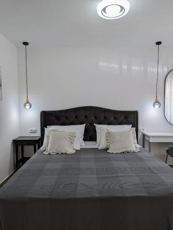 Kricin Sea Apartment 巴斯卡 外观 照片